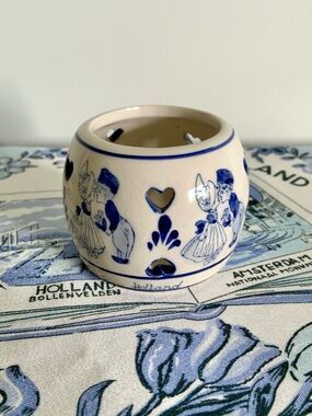 Delft Blue handpainted candle holder accent